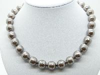 £23.00 - Vintage 50s Very Attractive Silver Grey Faceted Glass Bead Necklace Quality