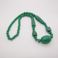 £32.00 - Vintage Chunky Green Carved Plastic Long Bead Necklace Chinese Inspired WOW
